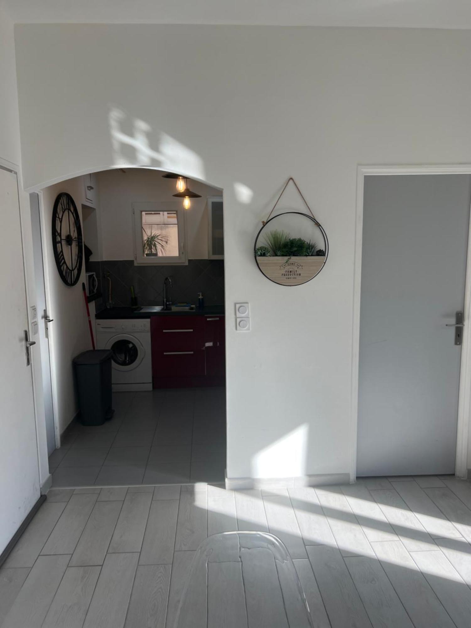 Ferienwohnung Grand T2 Climatise A 5 Min De La Gare St-Charles - Vieux Port Marseilles Exterior foto